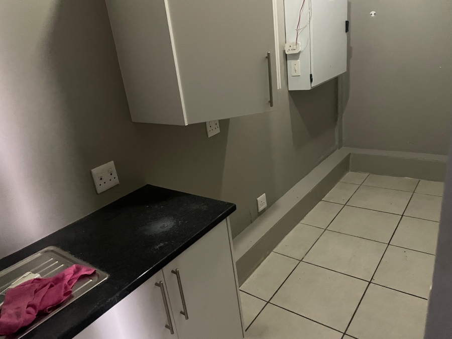 To Let commercial Property for Rent in Kyalami Gauteng