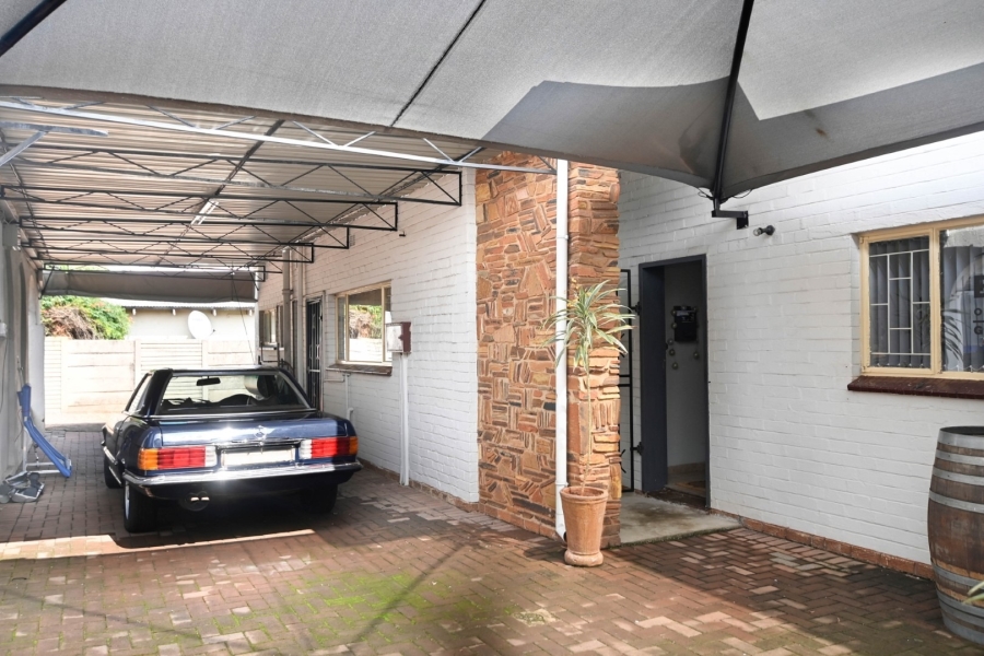 3 Bedroom Property for Sale in Sinoville Gauteng