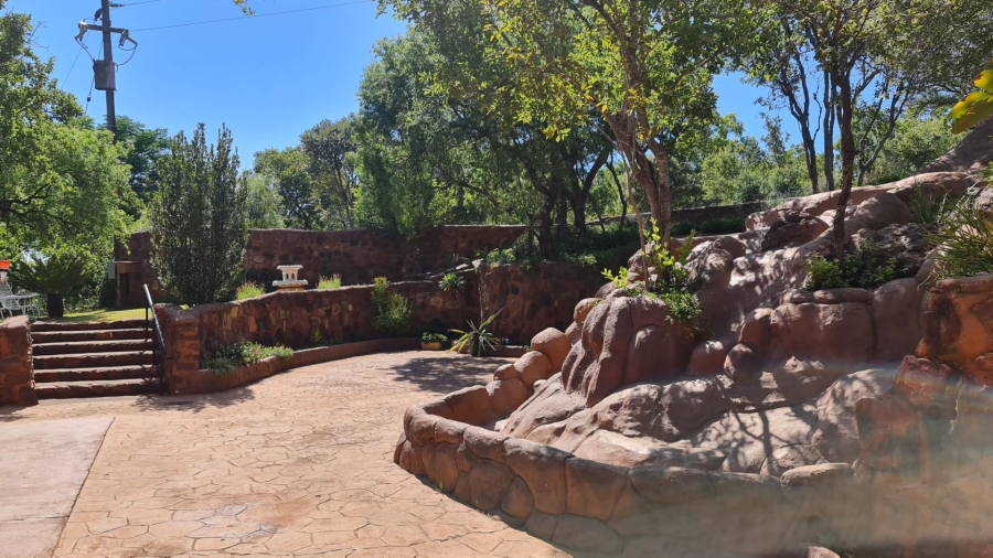 8 Bedroom Property for Sale in Pretoria West Gauteng