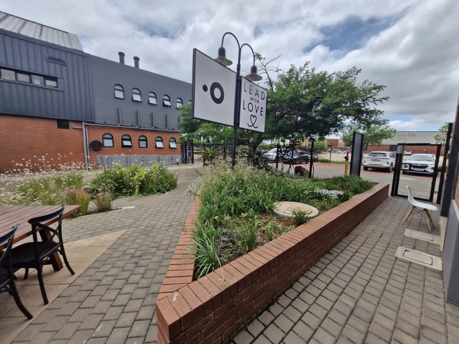 To Let commercial Property for Rent in Rooihuiskraal North Gauteng