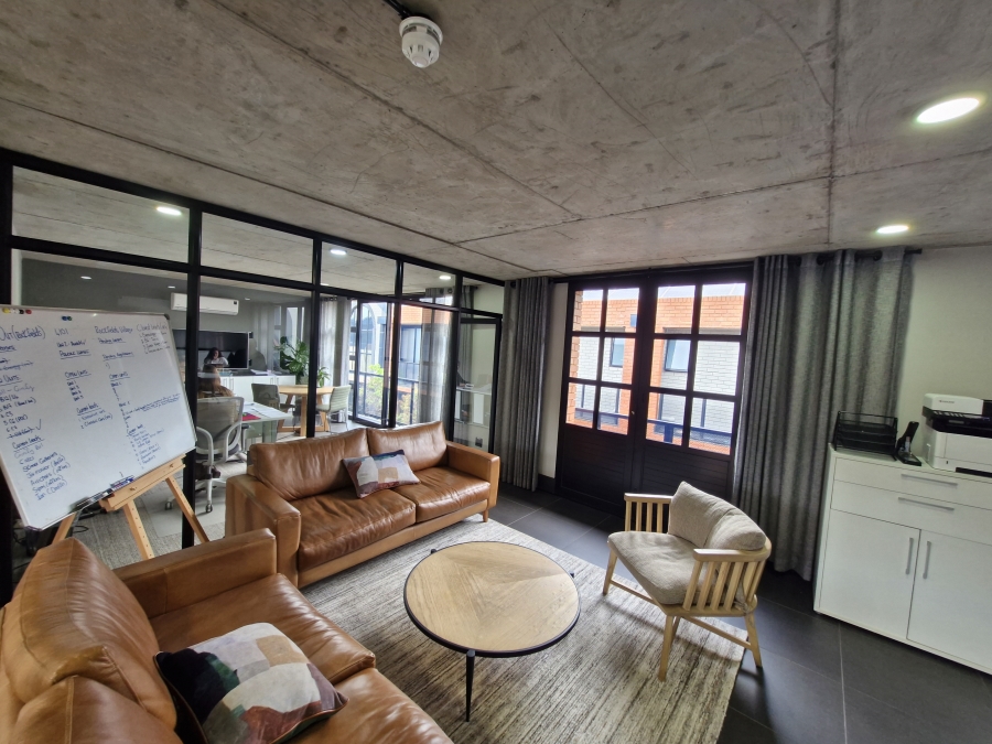 To Let commercial Property for Rent in Rooihuiskraal North Gauteng