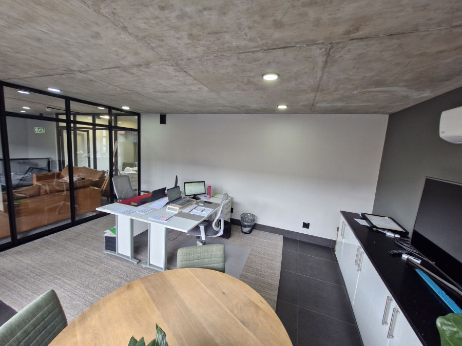 To Let commercial Property for Rent in Rooihuiskraal North Gauteng