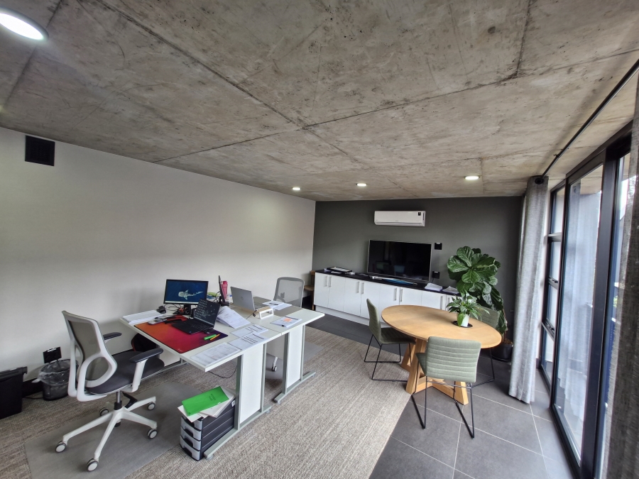 To Let commercial Property for Rent in Rooihuiskraal North Gauteng