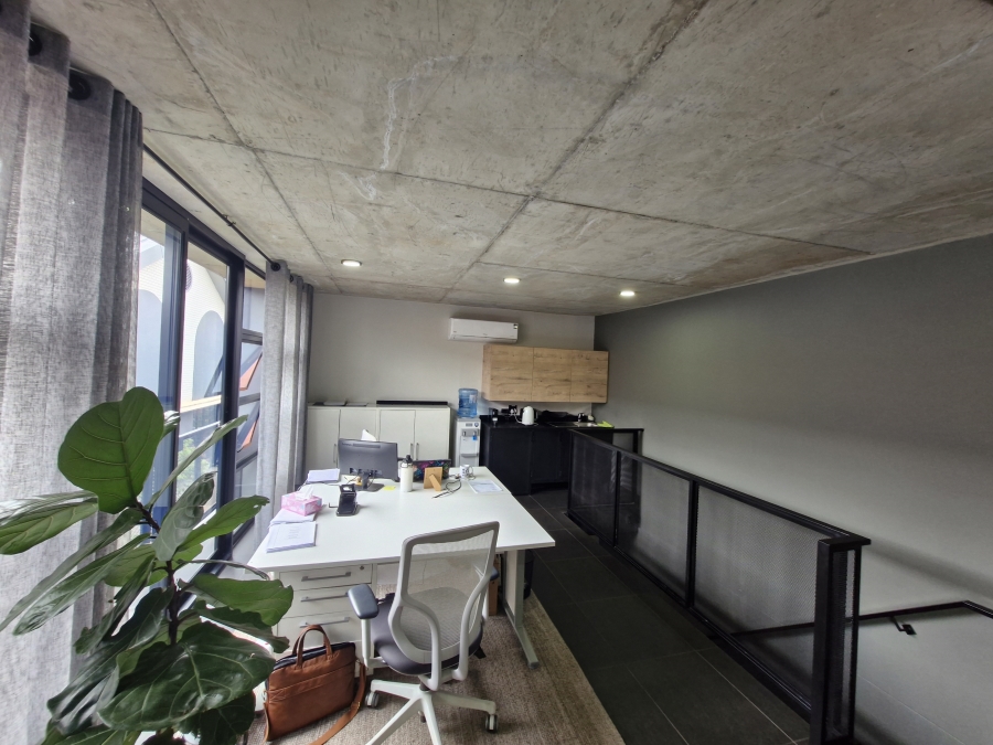 To Let commercial Property for Rent in Rooihuiskraal North Gauteng