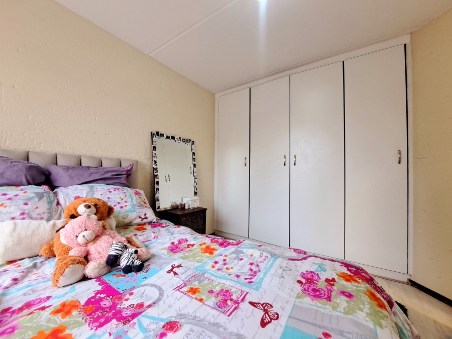 1 Bedroom Property for Sale in Morningside Ext 40 Gauteng