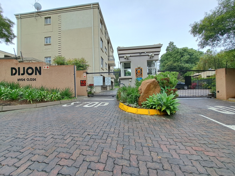 1 Bedroom Property for Sale in Hyde Park Gauteng