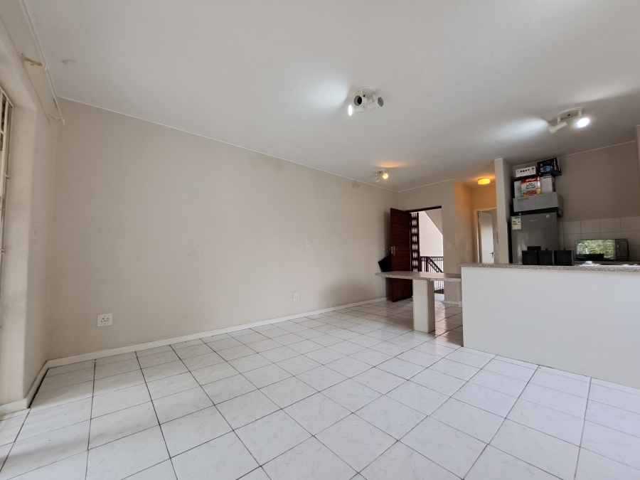 1 Bedroom Property for Sale in Hyde Park Gauteng