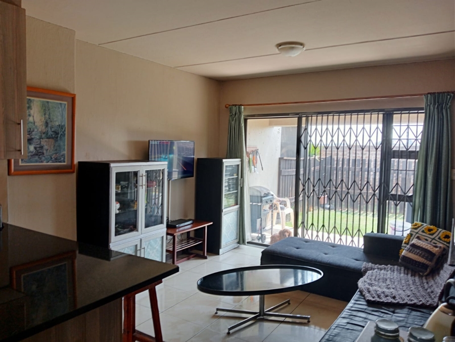 2 Bedroom Property for Sale in Brentwood Park AH Gauteng