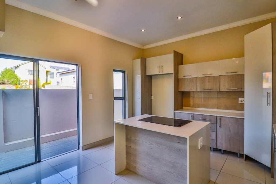 3 Bedroom Property for Sale in Louwlardia Gauteng