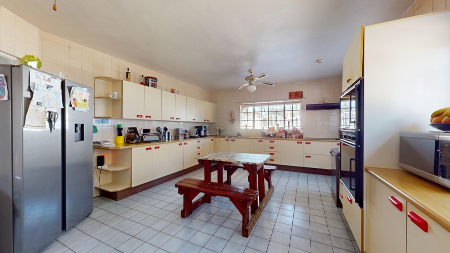 5 Bedroom Property for Sale in Albemarle Gauteng