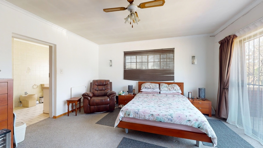 5 Bedroom Property for Sale in Albemarle Gauteng