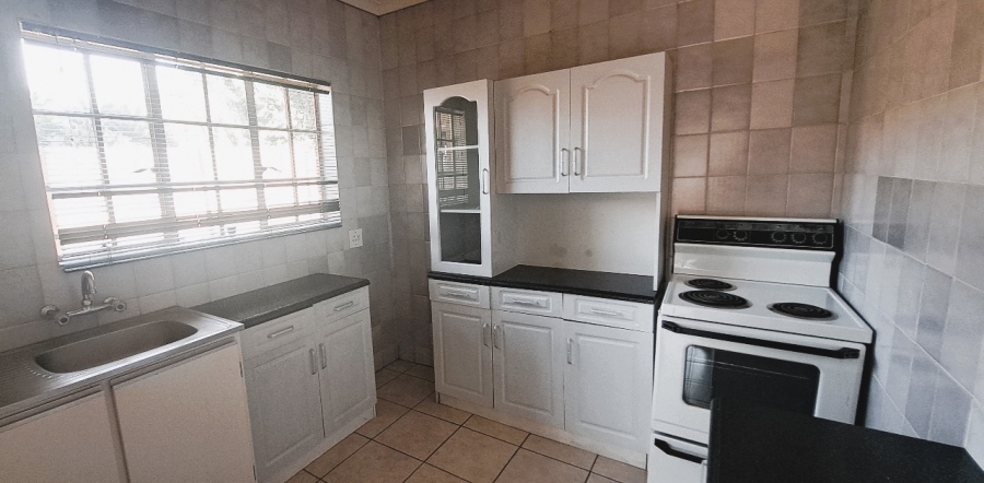 5 Bedroom Property for Sale in Albemarle Gauteng