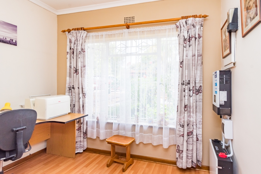 4 Bedroom Property for Sale in Rant En Dal Gauteng