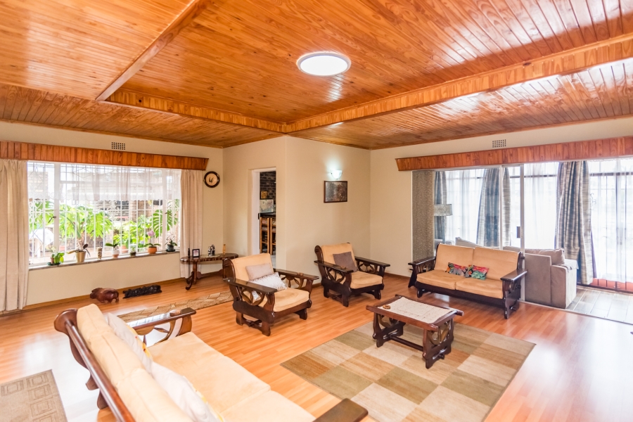 4 Bedroom Property for Sale in Rant En Dal Gauteng