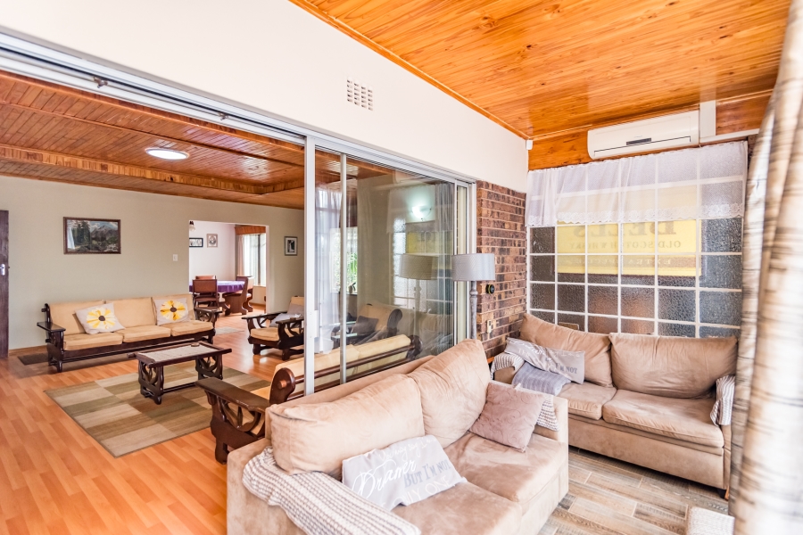 4 Bedroom Property for Sale in Rant En Dal Gauteng