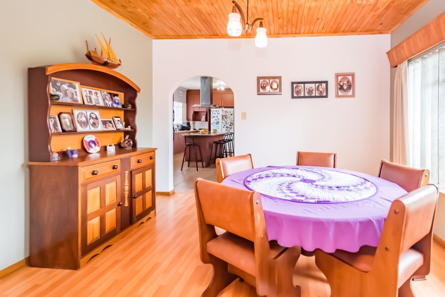 4 Bedroom Property for Sale in Rant En Dal Gauteng