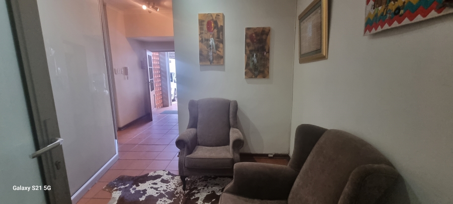 10 Bedroom Property for Sale in Clydesdale Gauteng
