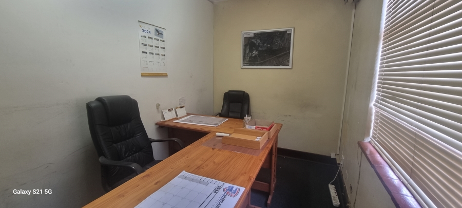 10 Bedroom Property for Sale in Clydesdale Gauteng