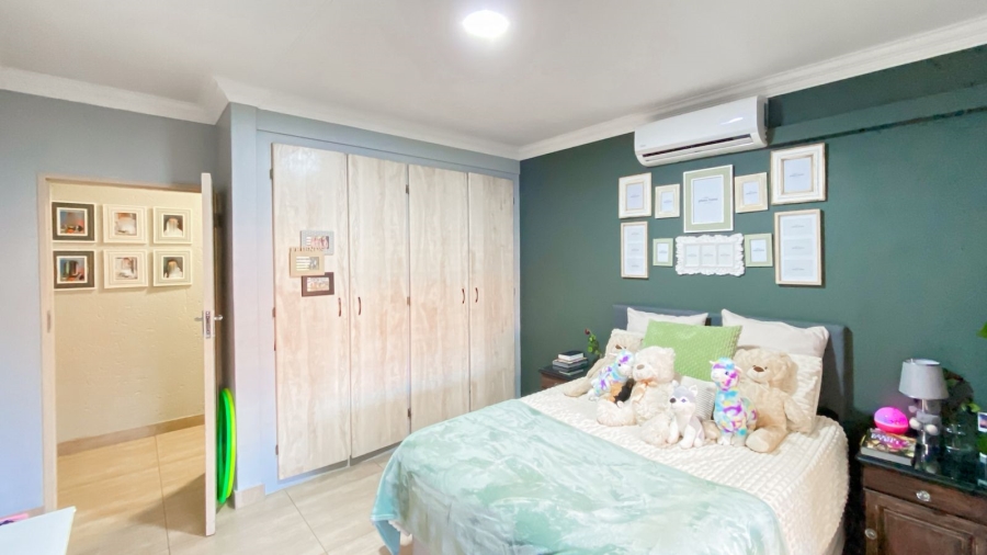 4 Bedroom Property for Sale in Bougainvillea Estate Gauteng