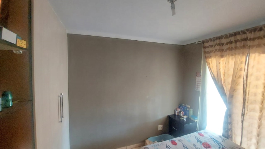 2 Bedroom Property for Sale in Soshanguve VV Gauteng