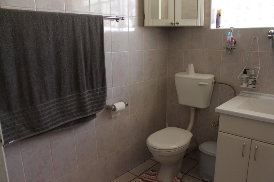 3 Bedroom Property for Sale in Florida Park Gauteng