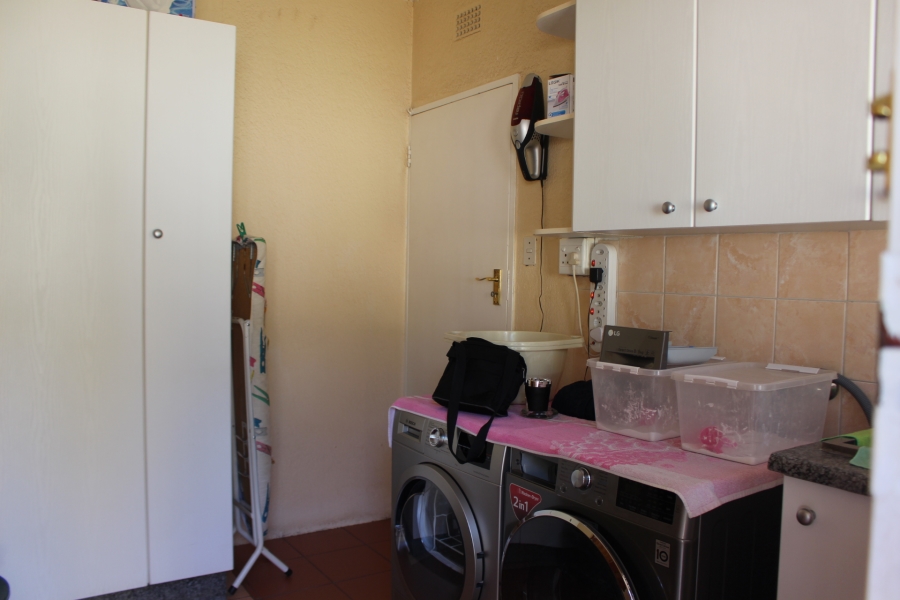 3 Bedroom Property for Sale in Florida Park Gauteng