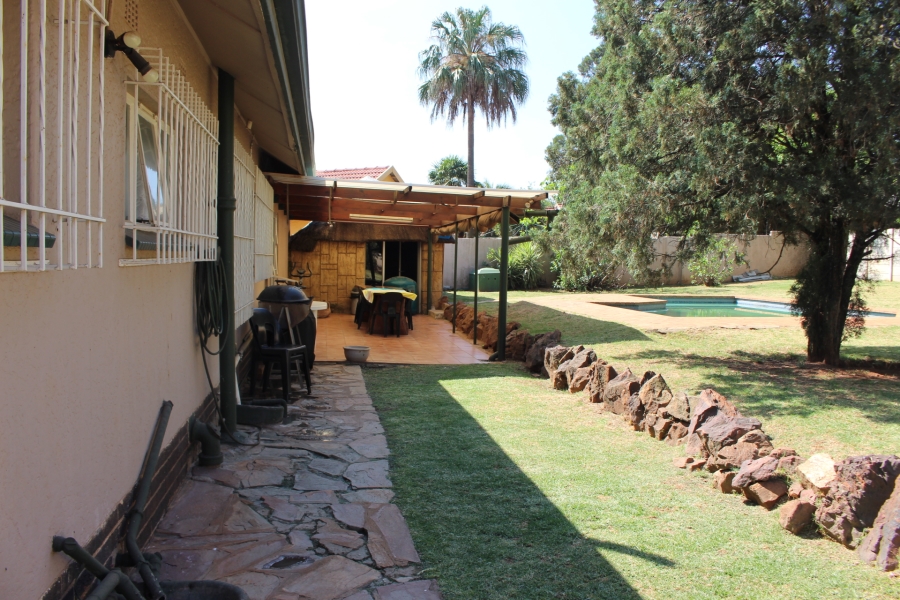 3 Bedroom Property for Sale in Florida Park Gauteng