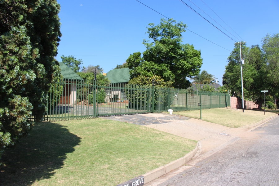 3 Bedroom Property for Sale in Florida Park Gauteng