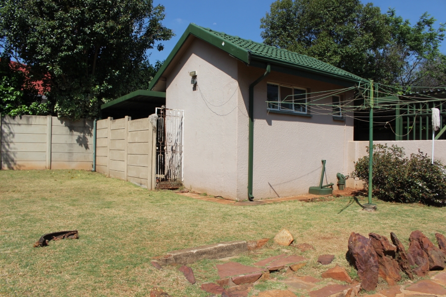 3 Bedroom Property for Sale in Florida Park Gauteng