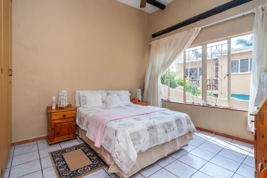 2 Bedroom Property for Sale in Roodekrans Gauteng