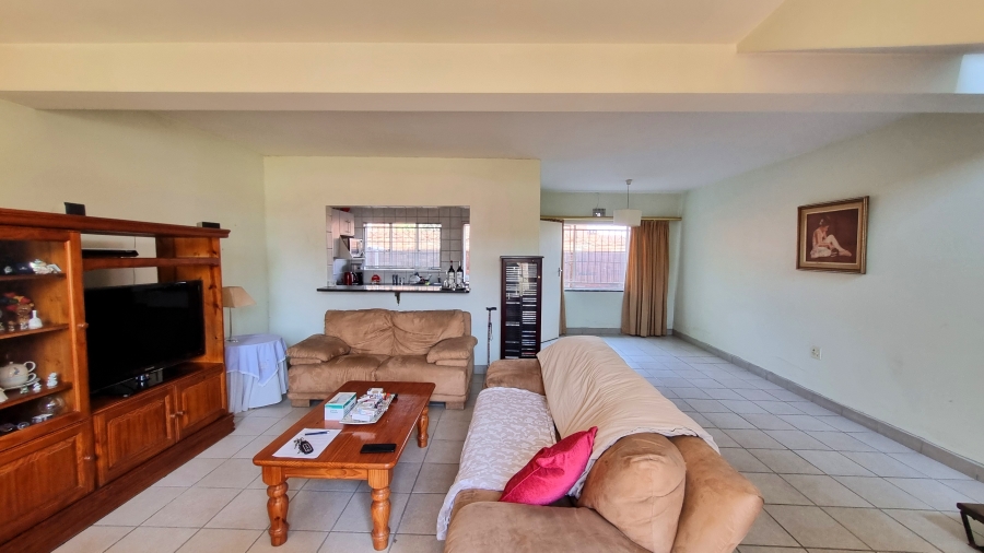 2 Bedroom Property for Sale in Parkdene Gauteng