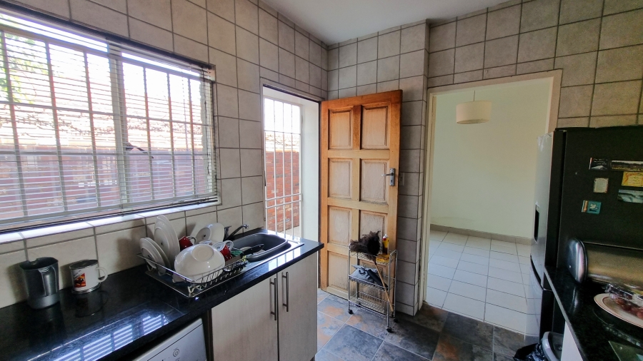 2 Bedroom Property for Sale in Parkdene Gauteng