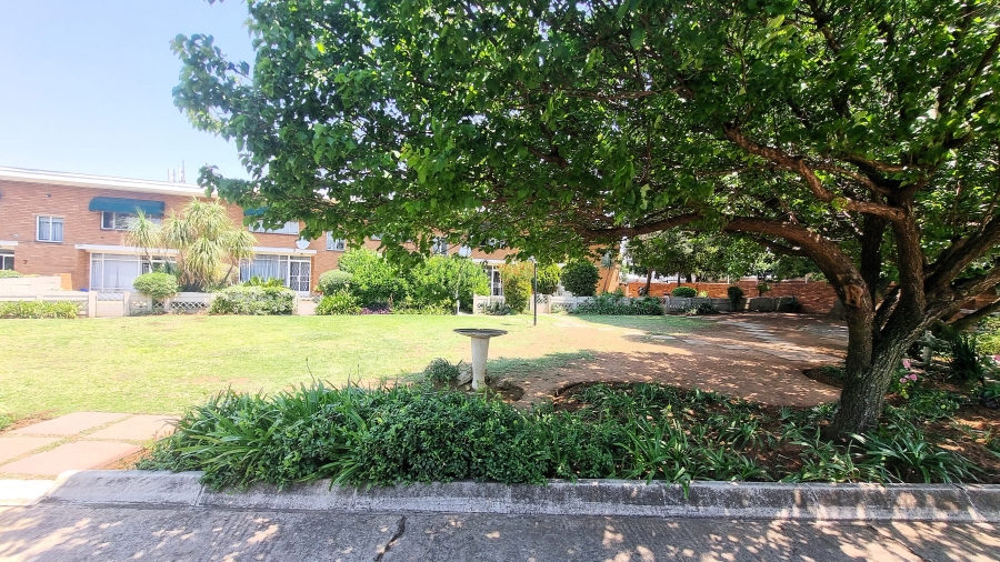 2 Bedroom Property for Sale in Parkdene Gauteng