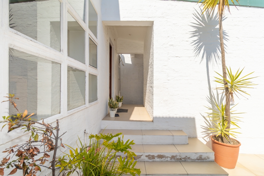 4 Bedroom Property for Sale in Paulshof Gauteng