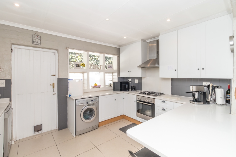 4 Bedroom Property for Sale in Paulshof Gauteng