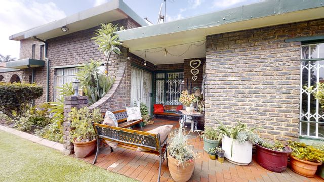 4 Bedroom Property for Sale in Beyers Park Gauteng