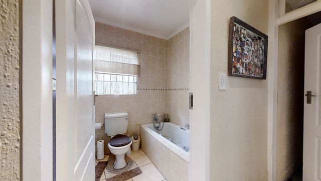 4 Bedroom Property for Sale in Beyers Park Gauteng