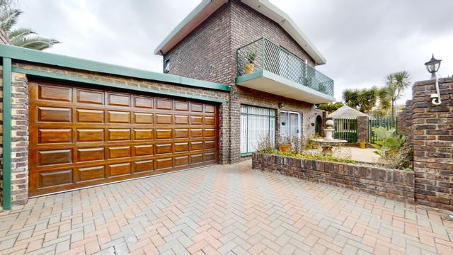 4 Bedroom Property for Sale in Beyers Park Gauteng