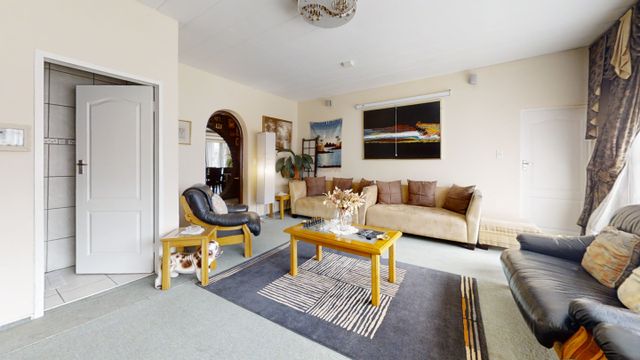 4 Bedroom Property for Sale in Beyers Park Gauteng