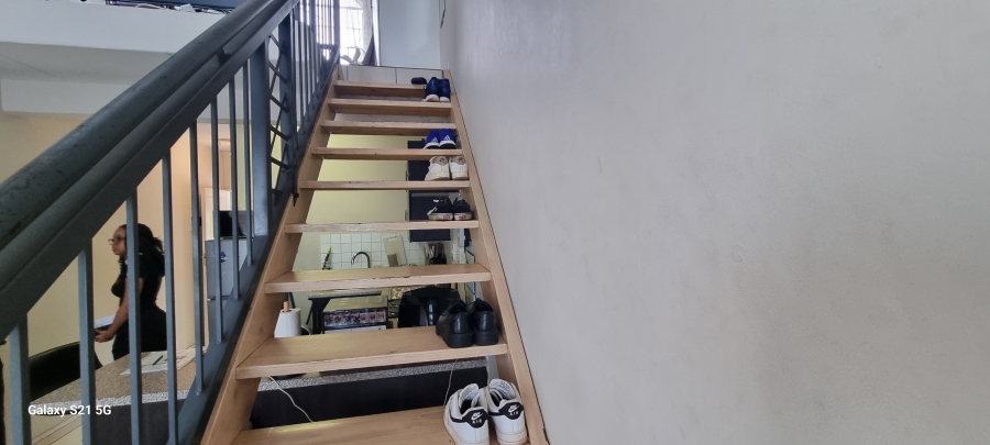 1 Bedroom Property for Sale in Hatfield Gauteng