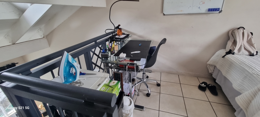 1 Bedroom Property for Sale in Hatfield Gauteng