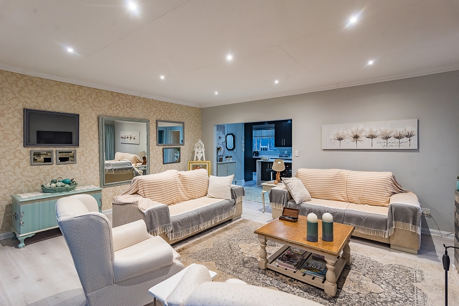 4 Bedroom Property for Sale in Noordheuwel Gauteng