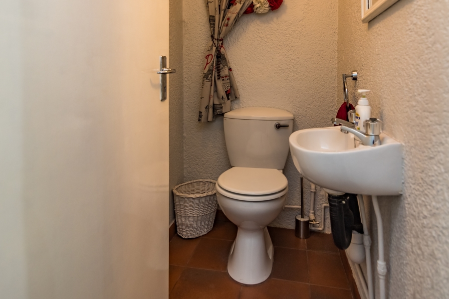 4 Bedroom Property for Sale in Noordheuwel Gauteng