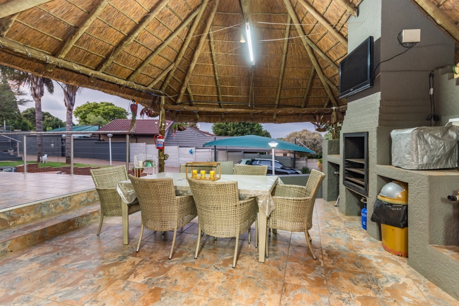 4 Bedroom Property for Sale in Noordheuwel Gauteng