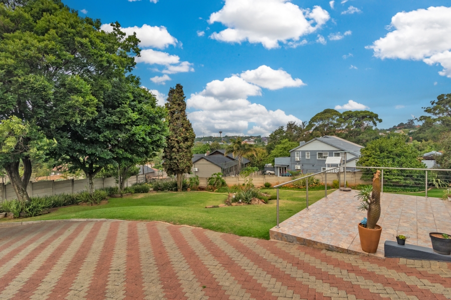 4 Bedroom Property for Sale in Noordheuwel Gauteng