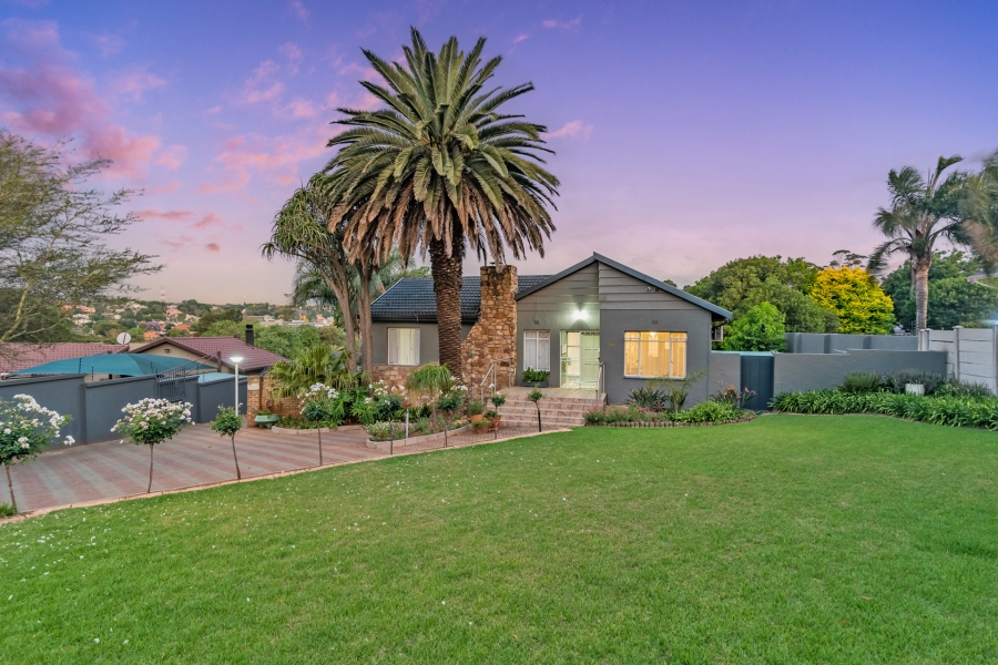 4 Bedroom Property for Sale in Noordheuwel Gauteng