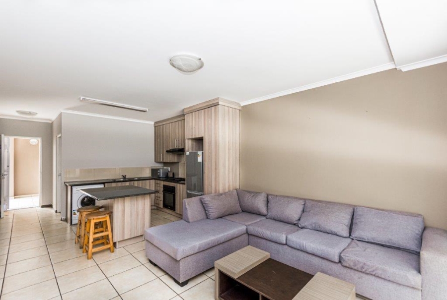 To Let 2 Bedroom Property for Rent in Ruimsig Gauteng