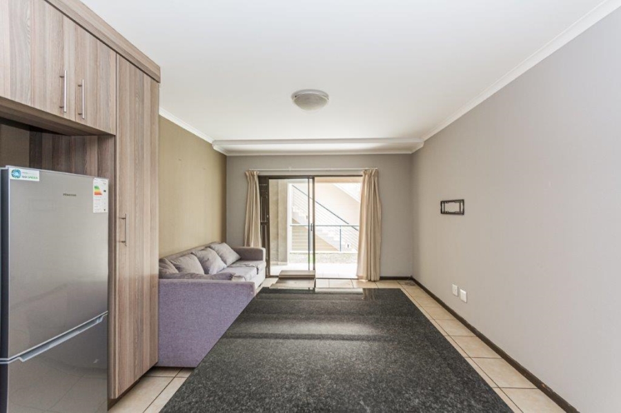 To Let 2 Bedroom Property for Rent in Ruimsig Gauteng