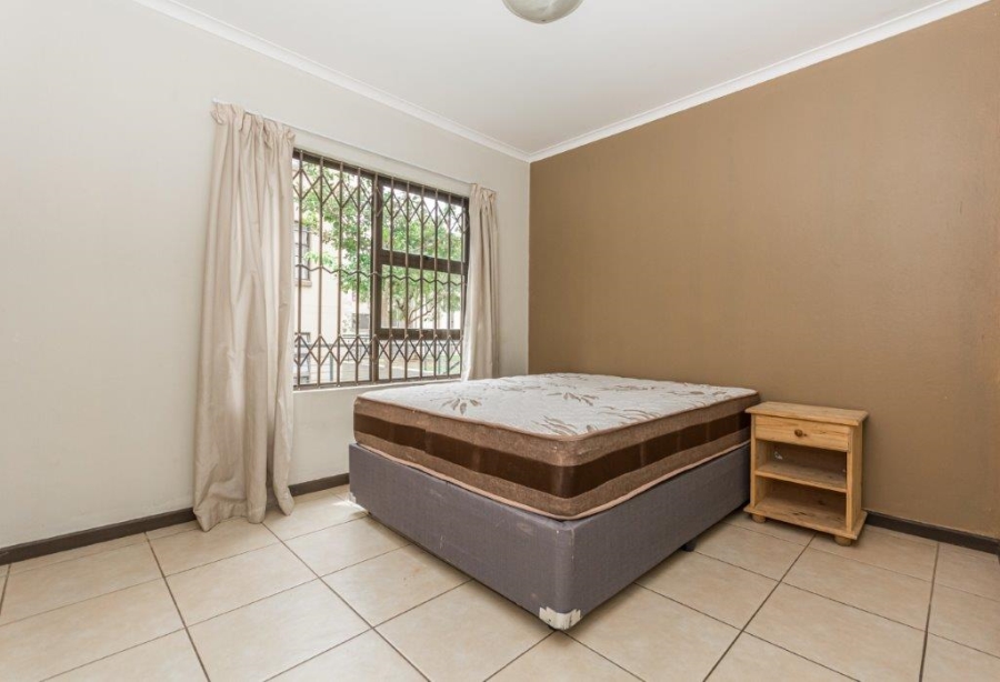 To Let 2 Bedroom Property for Rent in Ruimsig Gauteng