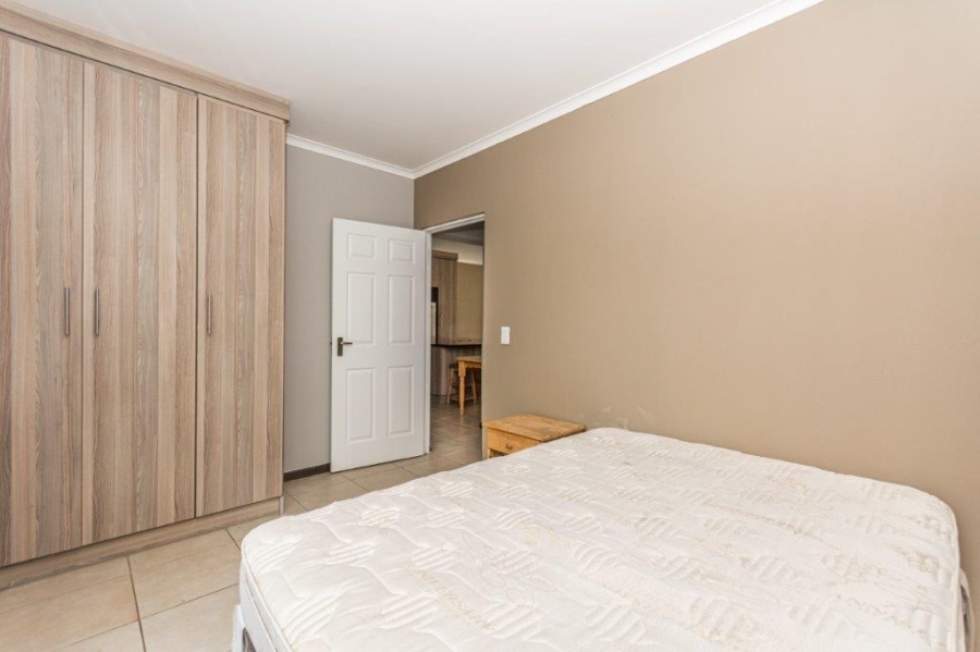 To Let 2 Bedroom Property for Rent in Ruimsig Gauteng